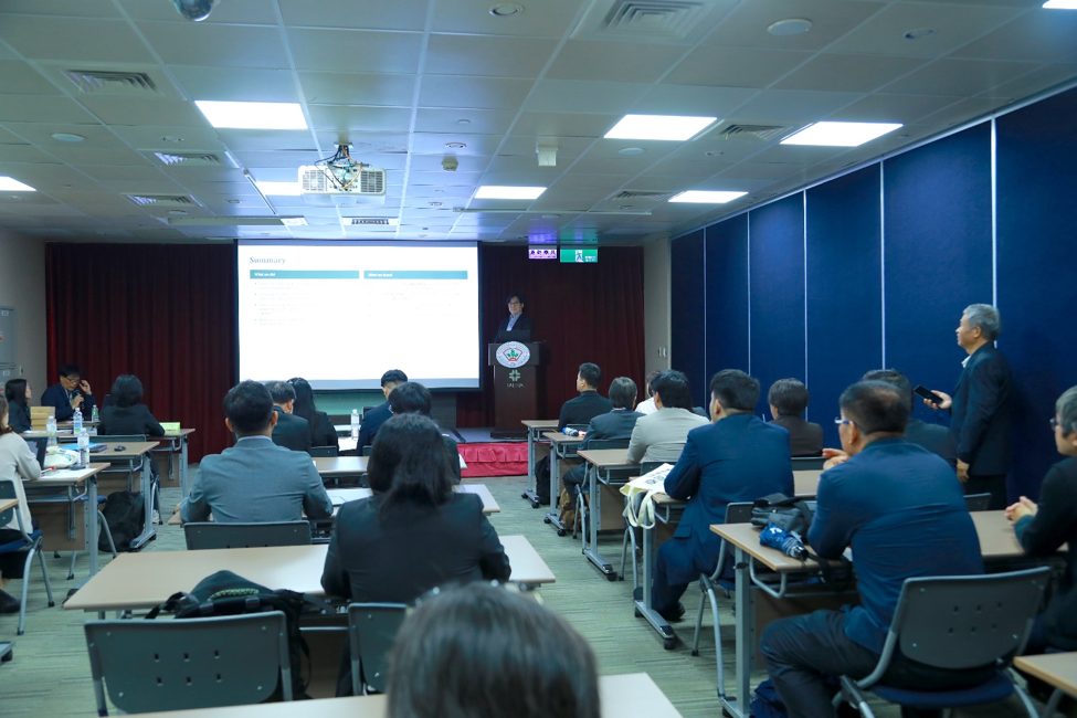 การนำเสนอผลงานในห้องประชุม TaiNEX 1