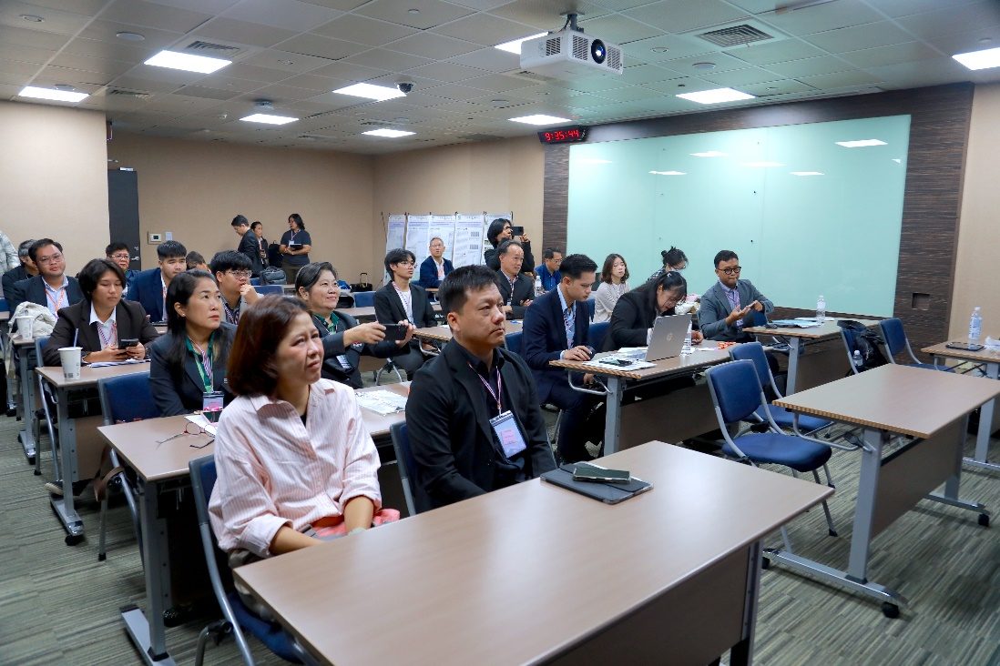 ดร. ดาเรศร์ กิตติโยภาส เป็นประธานการประชุมวันที่ 9 กันยายน 2569